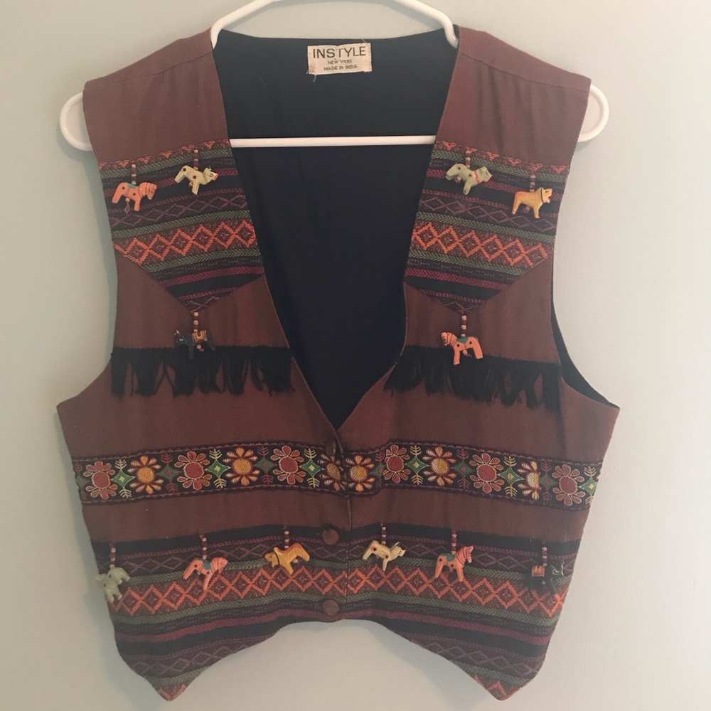 Vintage Sz.M Vest w/ tribal styling